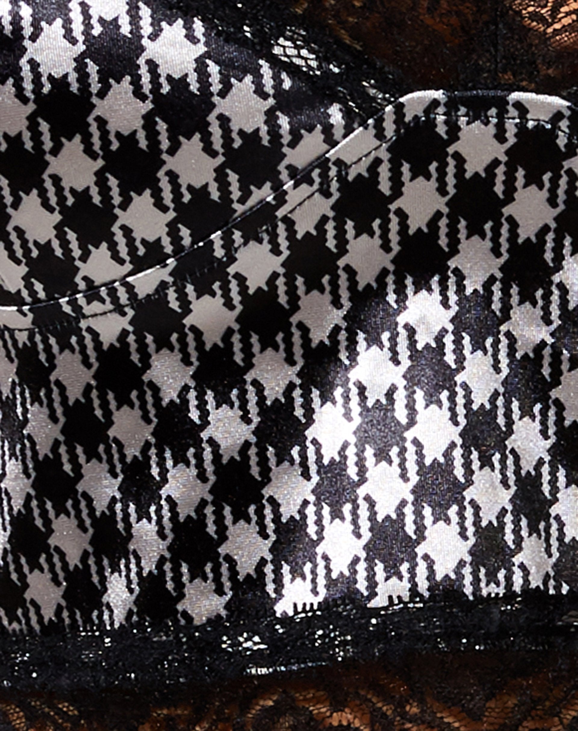 Image of Dyrana Crop Top in Diagonal Dogtooth