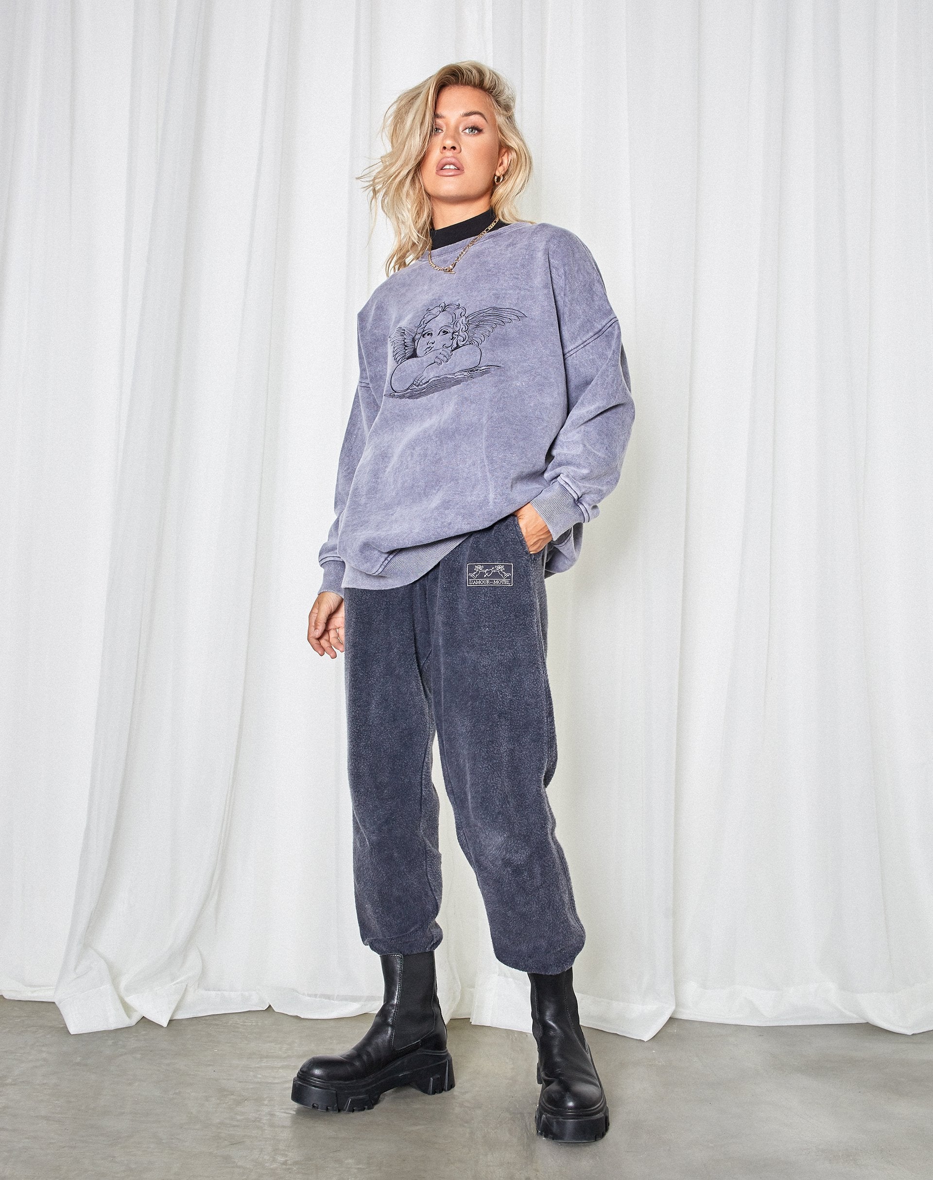 Image of Glo Sweatshirt in Charcoal Wash Angelo Embro