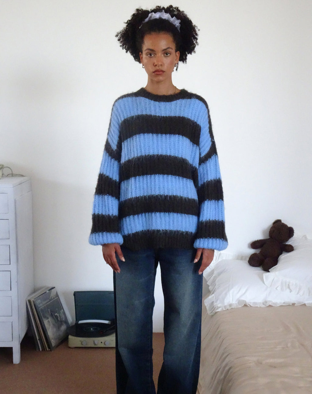 Daren Gestrickter Pullover in Übergröße in Braun und Blau gestreift
