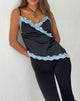 Bild von Satima Cami Top in Schwarz mit blauer Spitze