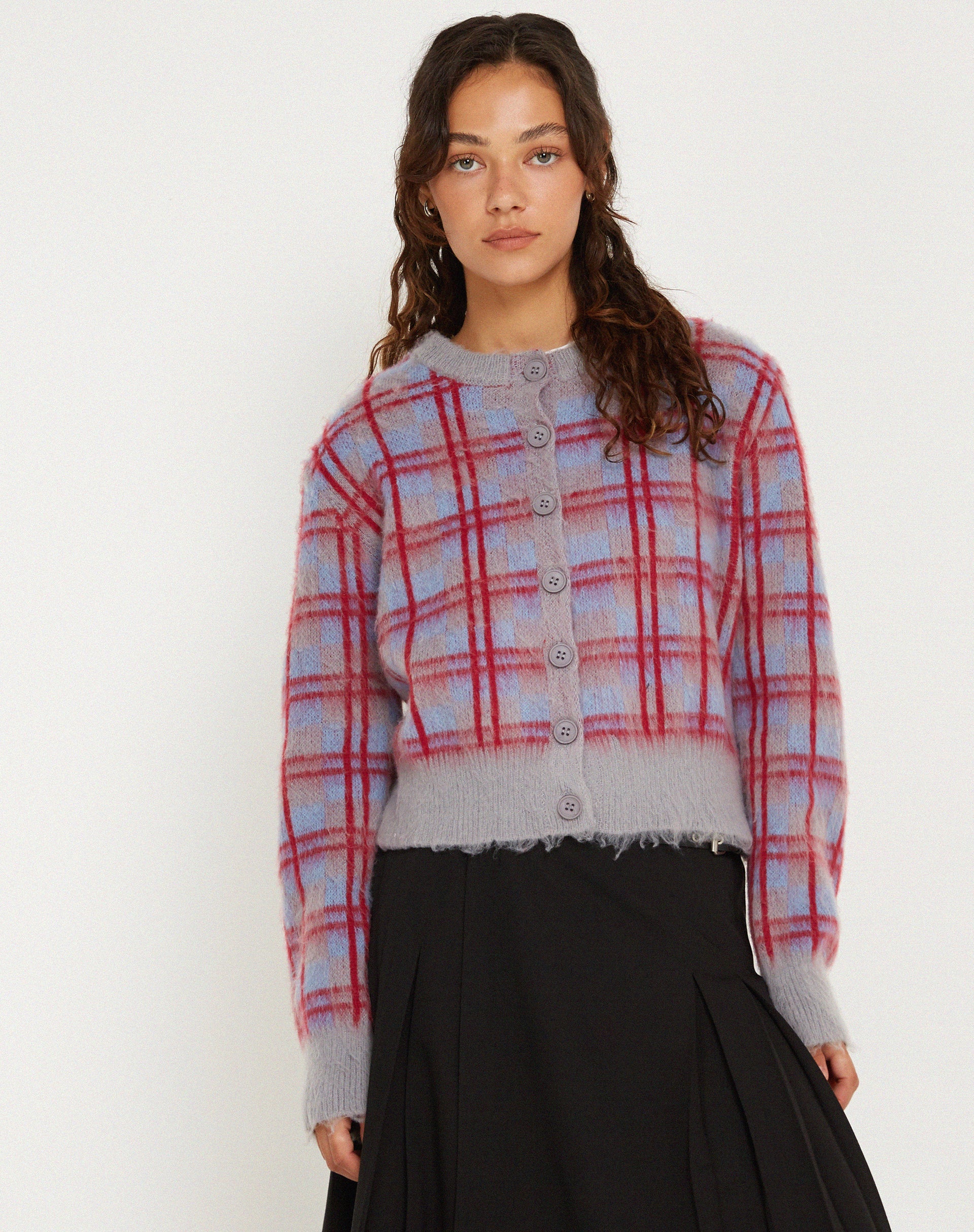 imagen de Anzio Button Up Cardi en Multi Check Grey Blue and Red