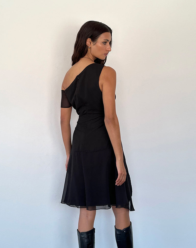 Imagen de Carissa One Shoulder Chiffon Midi Dress in Black