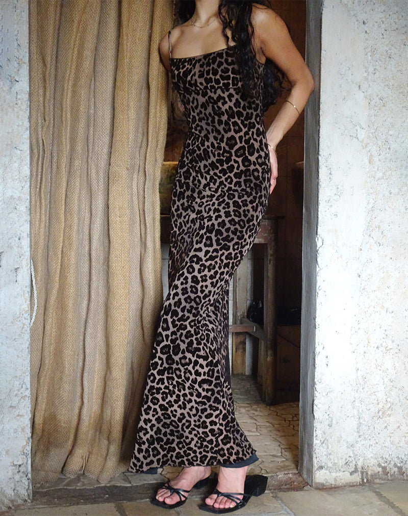 Darsih Maxi Dress in Flocked Rar Leopard