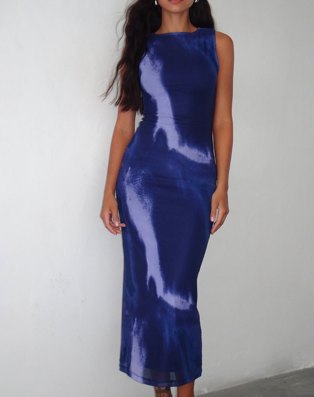 Maxi Vestido Estampado Fayola en Azul Marino Acuarela