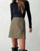 Imagen de la minifalda Sheny en color caqui