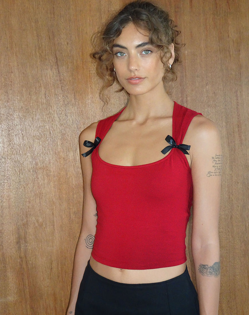 Crop Top Jiniso en rojo adrenalina con lazos negros