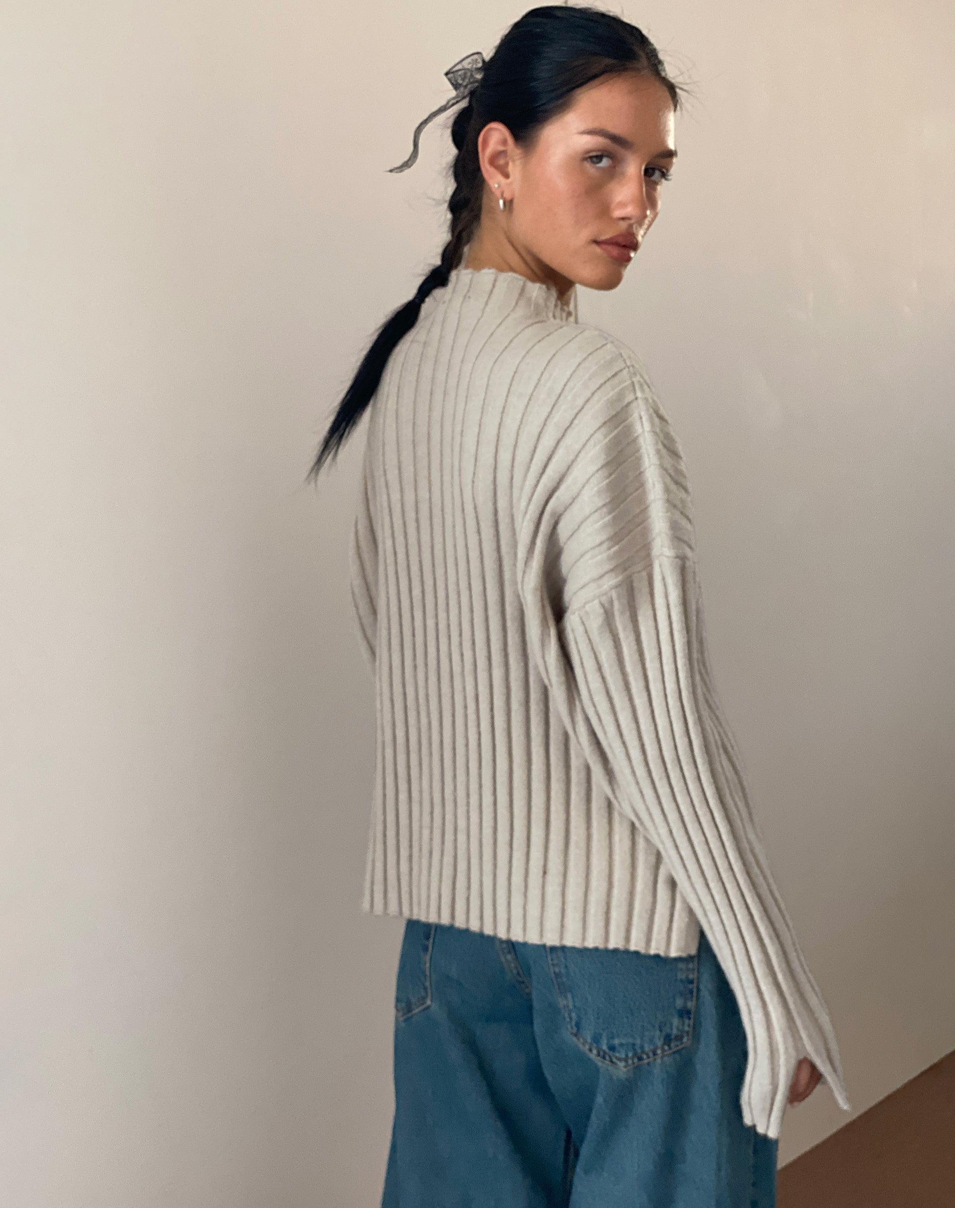 Imagen de Judah Oversized Chunky Rib Knit Jumper en Crudo