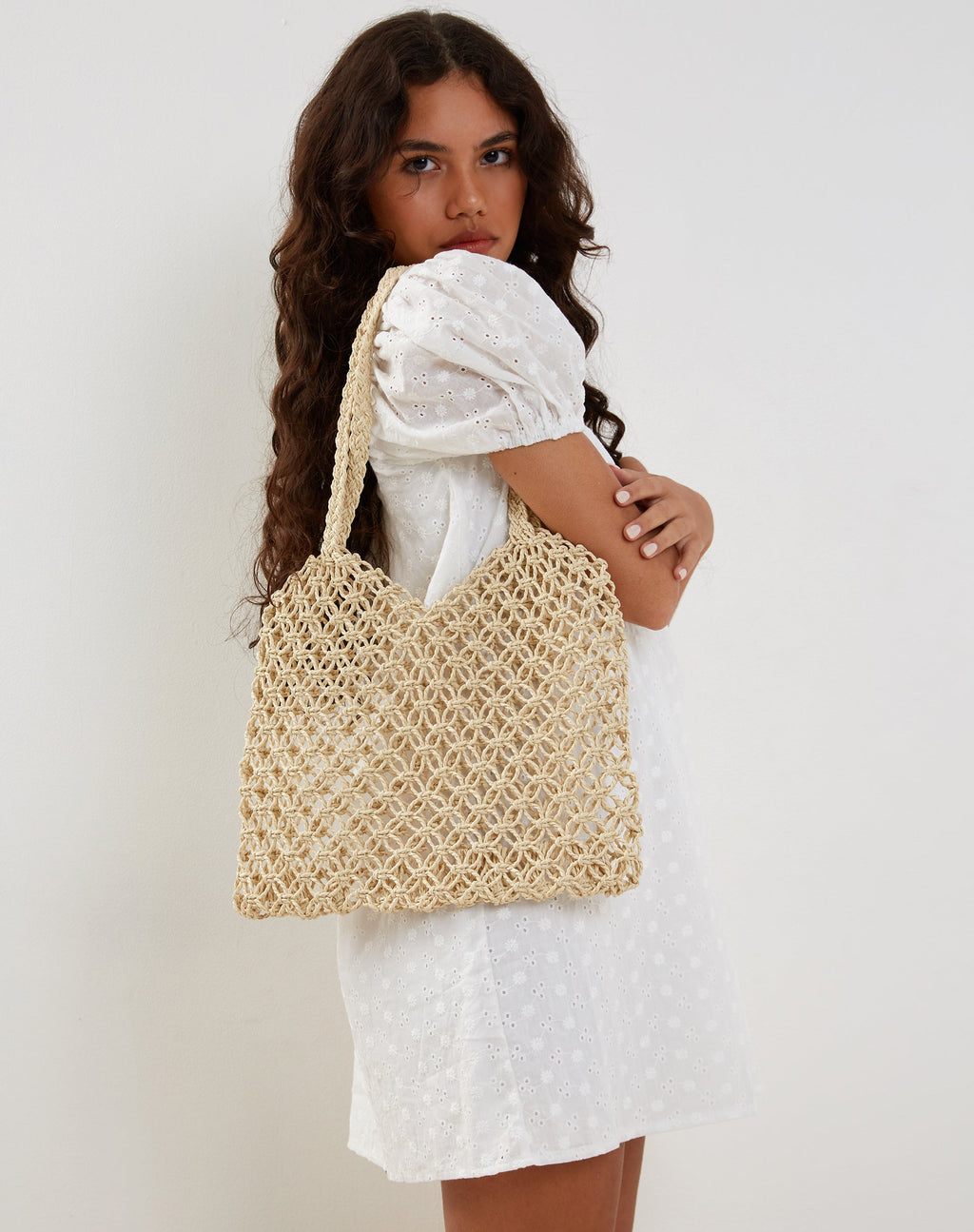 Bolso de macramé Karnavi en marfil