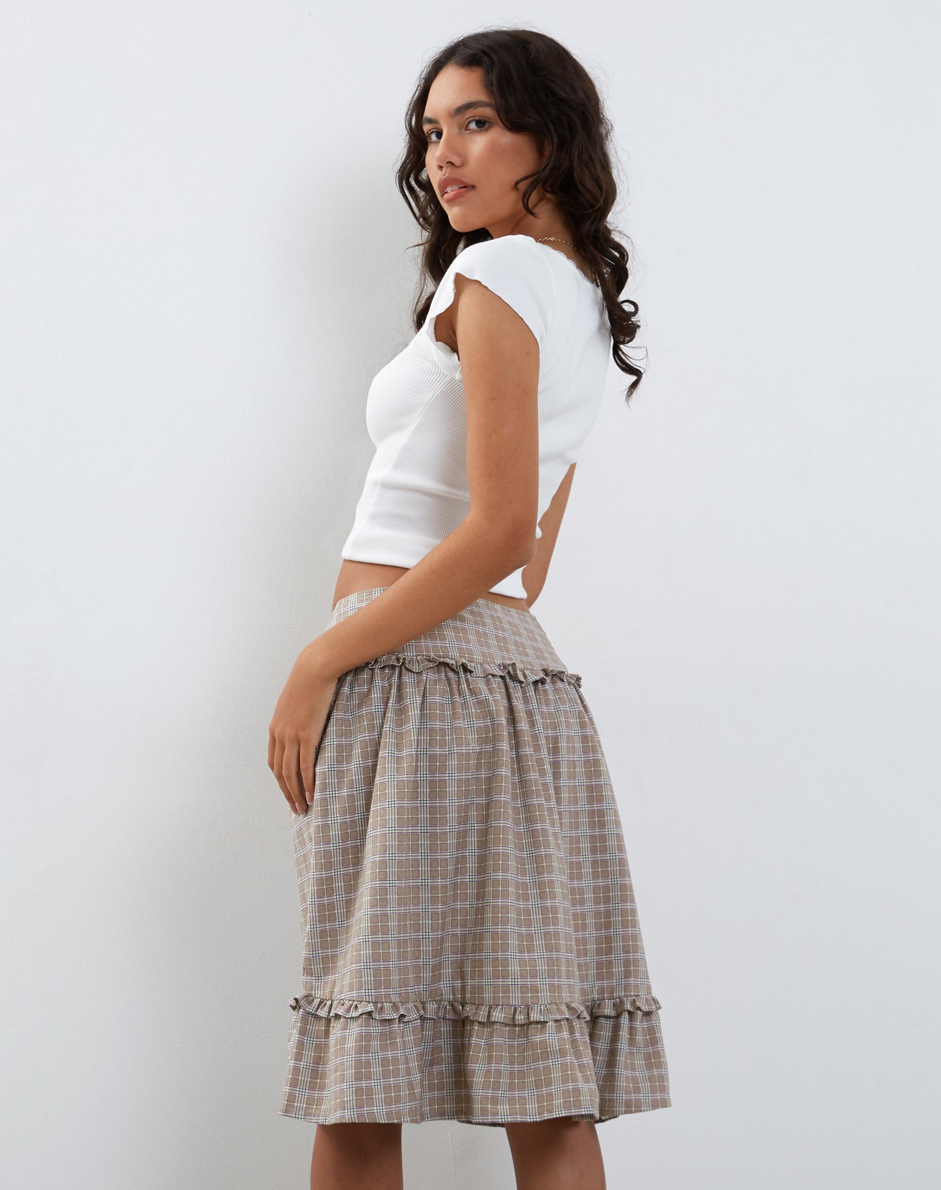 Imagen de Kasya Frill Hem Wrap Midi Skirt in Taupe Check