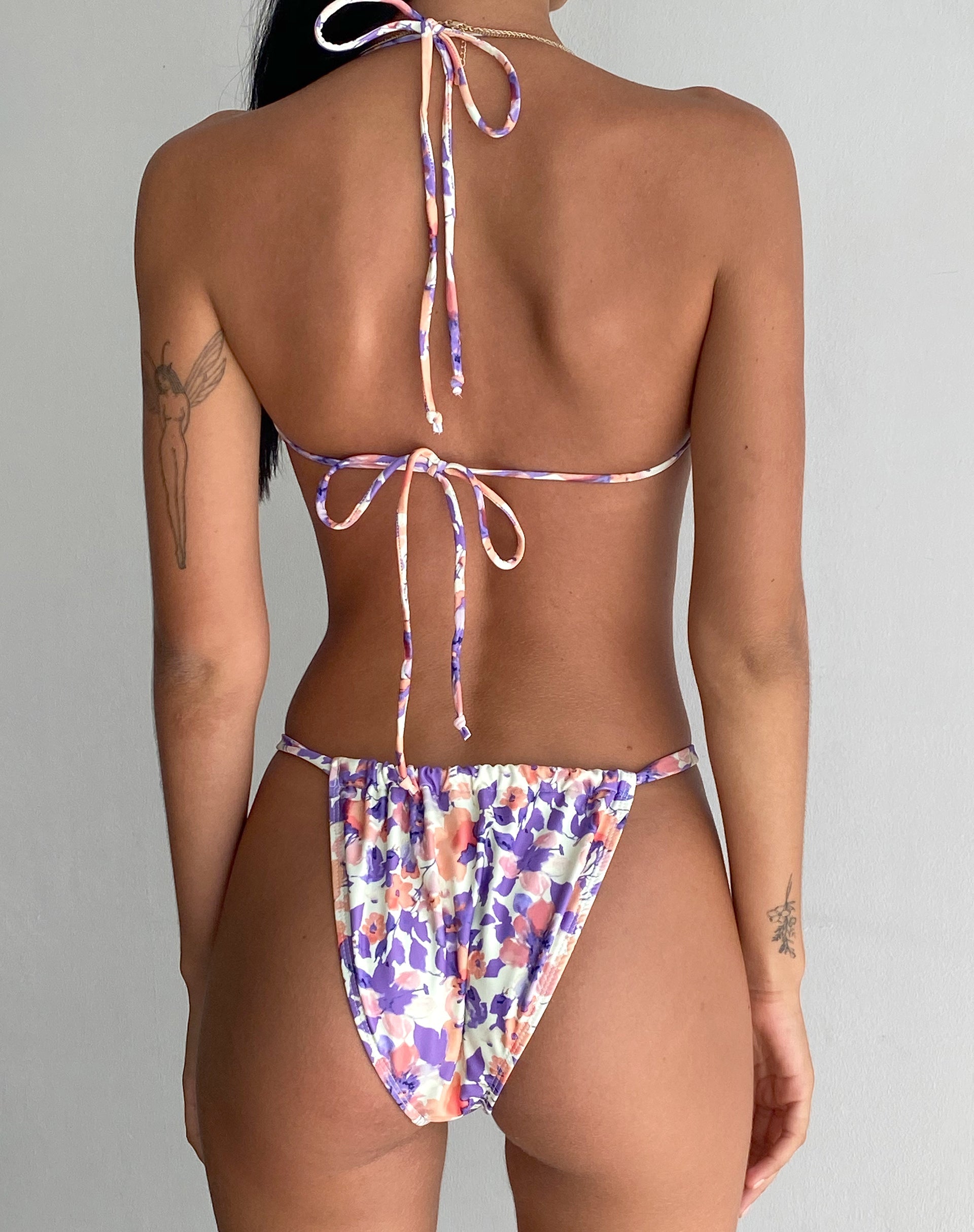 Imagen del sujetador de bikini Lawa en Multi Bright Floral
