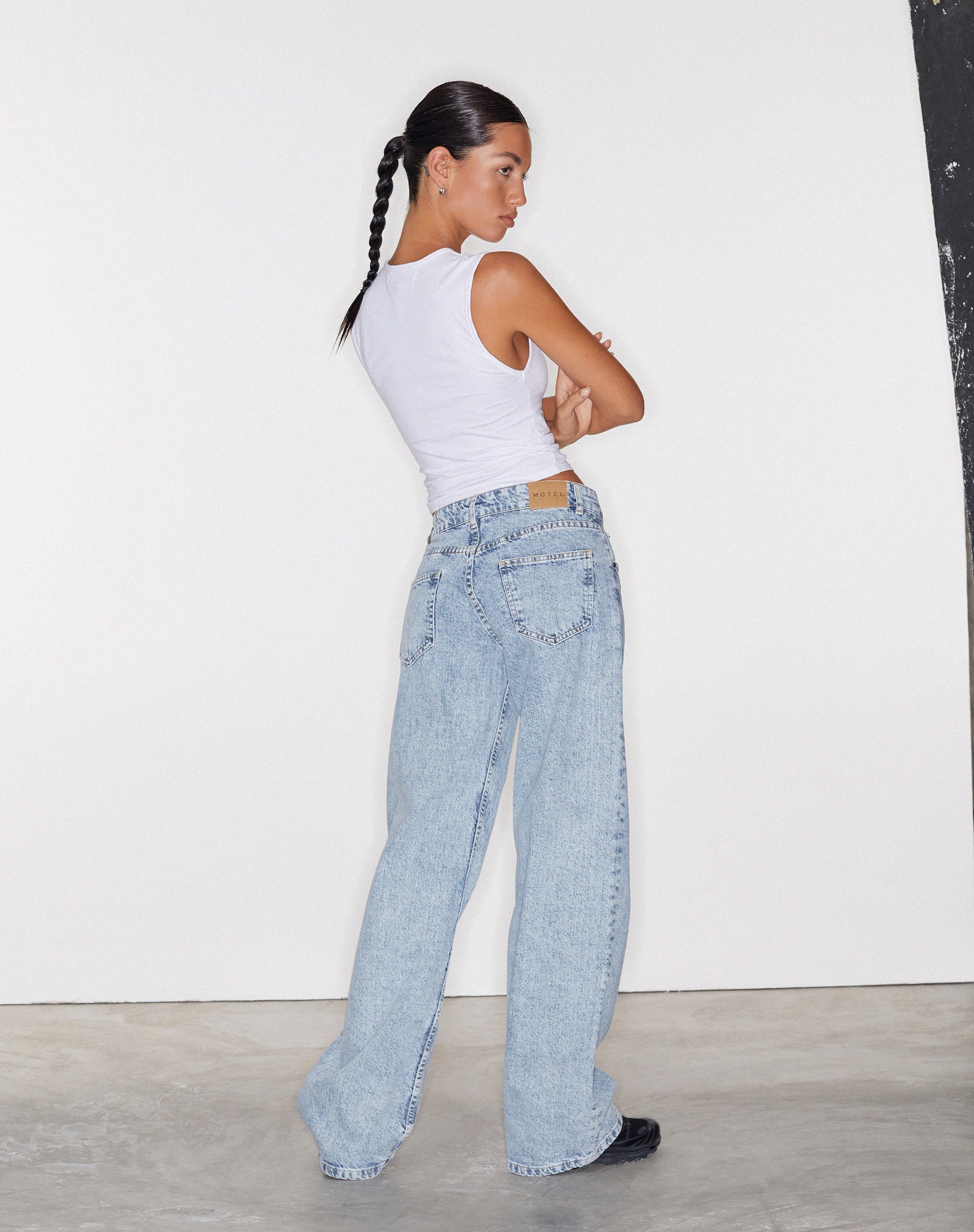 Image of Low Rise Parallel Jeans in 80s Light Blue Wash