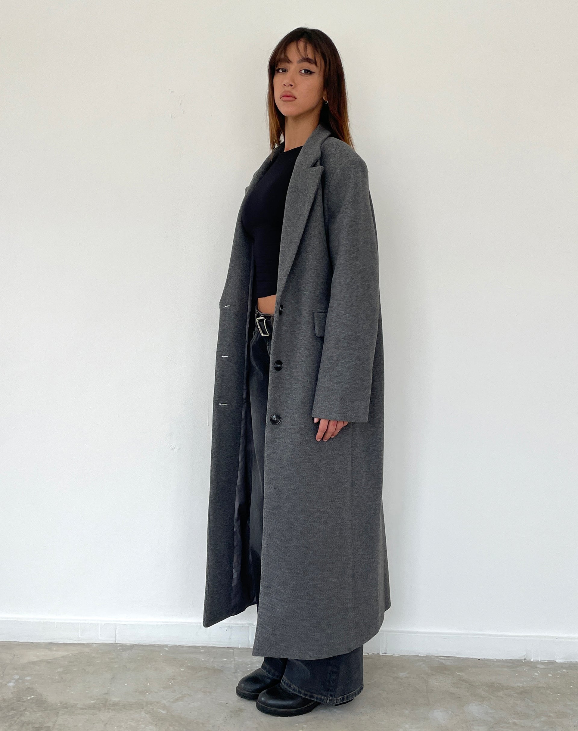 Imagen de Malati Abrigo largo de lana en gris oscuro