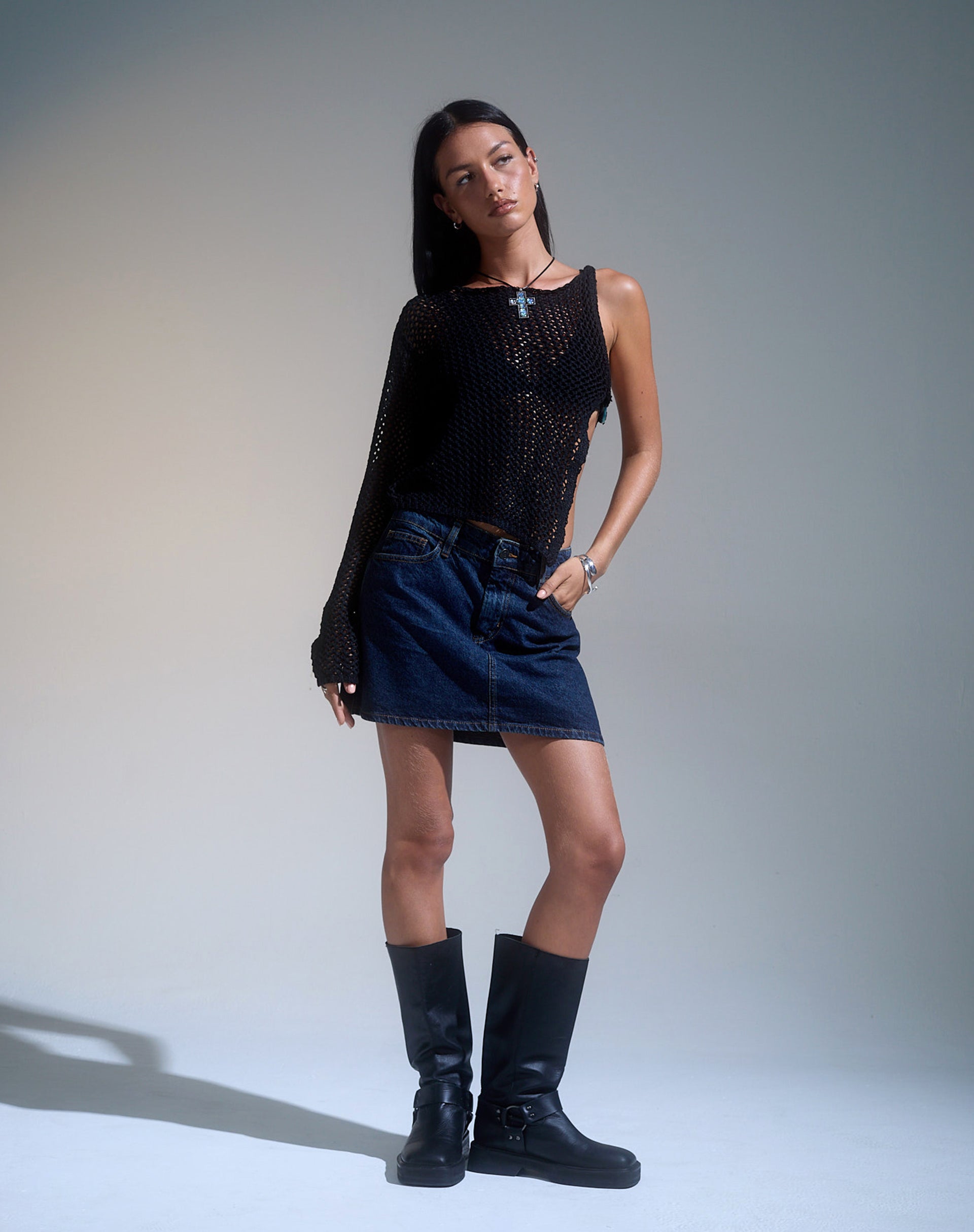 Imagen de la minifalda A-Line en denim índigo