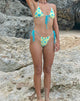 Imagen de la braguita de bikini Leyna en flor pintada amarilla
