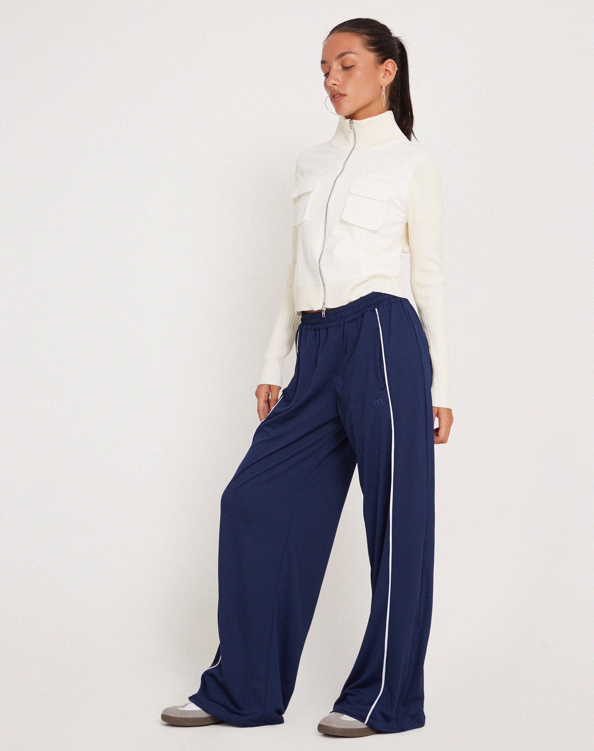 Imagen de Shobi Wide Leg Jogger en azul marino