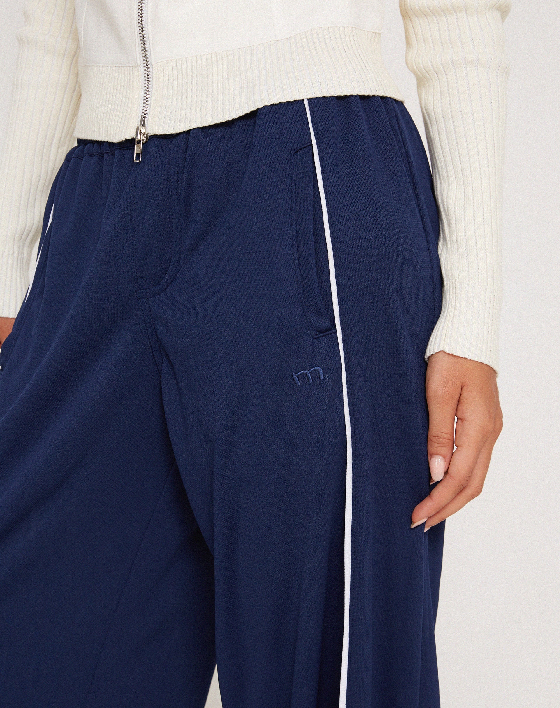 Imagen de Shobi Wide Leg Jogger en azul marino