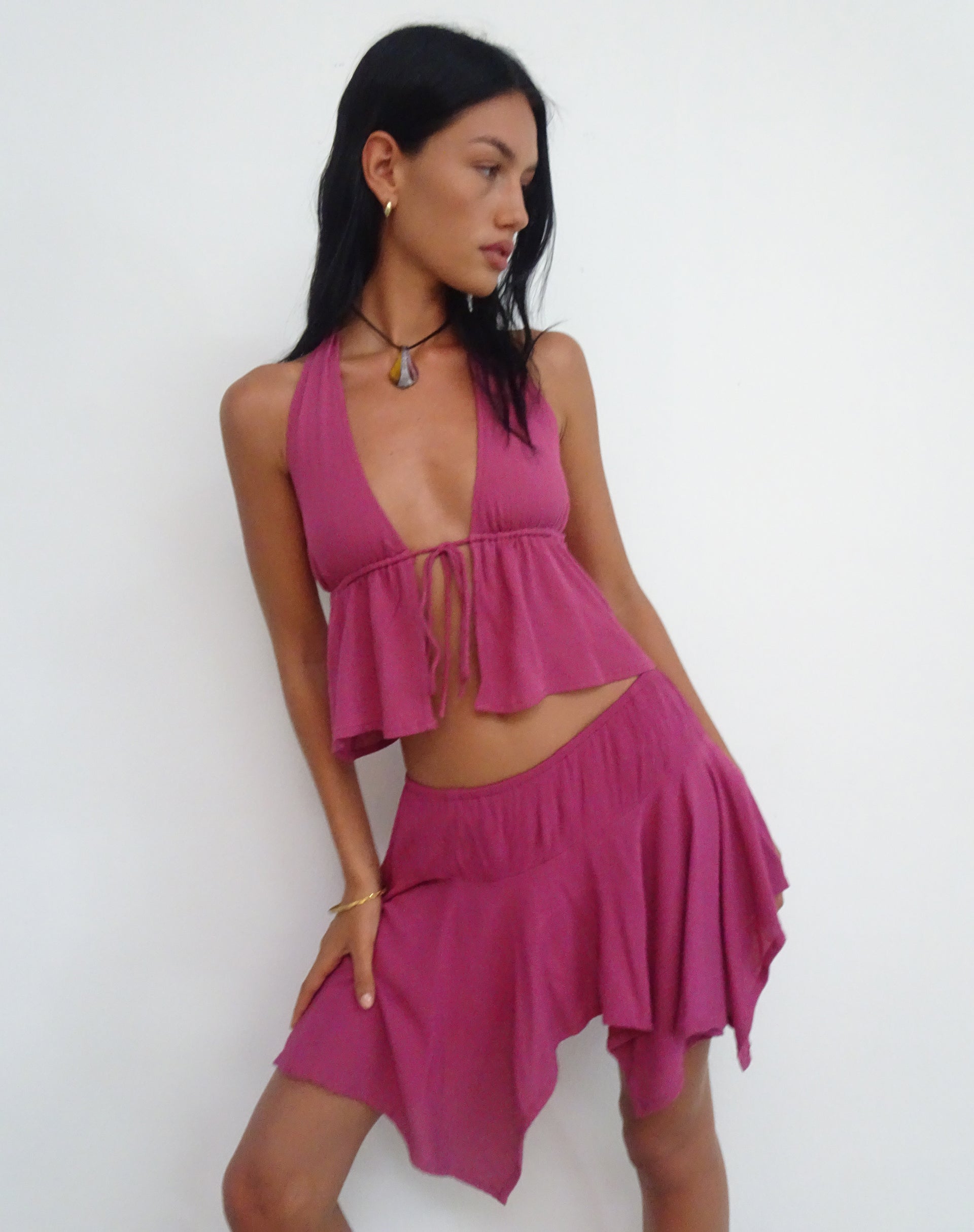 Imagen de la minifalda Daco Waterfall en rosa arrugado