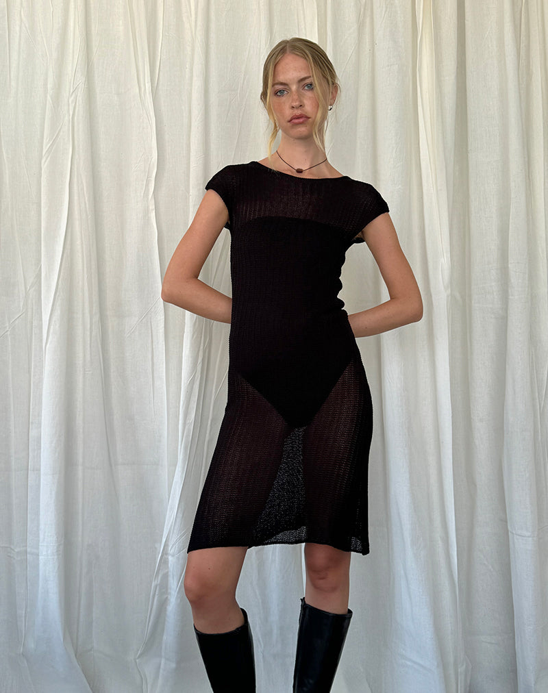 Adeline Midi Dress in Wide Rib Knit Black (robe midi en tricot à larges côtes)