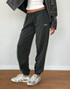 Image de Em Jogger en Beluga Light Grey avec broderie M