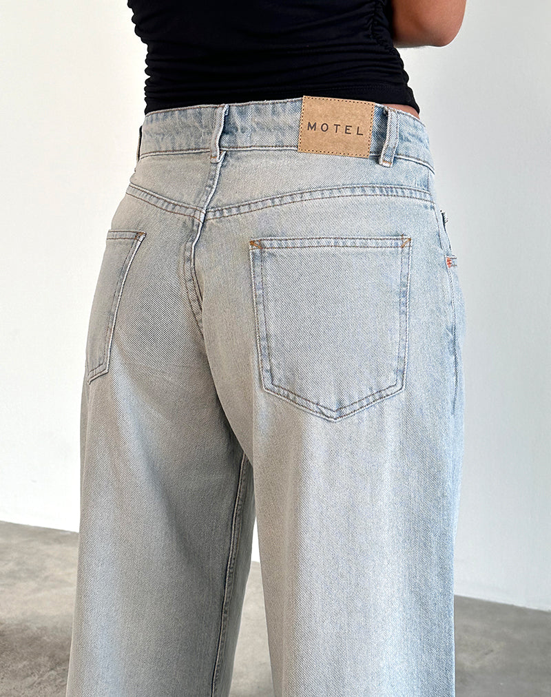 Image of Roomy Extra Wide Low Rise Jeans in Sand Bleach Extreme