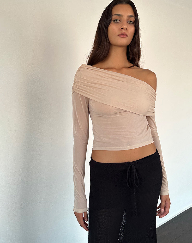 Afbeelding van Chidi Sheer Mesh Bardot Top in Camel