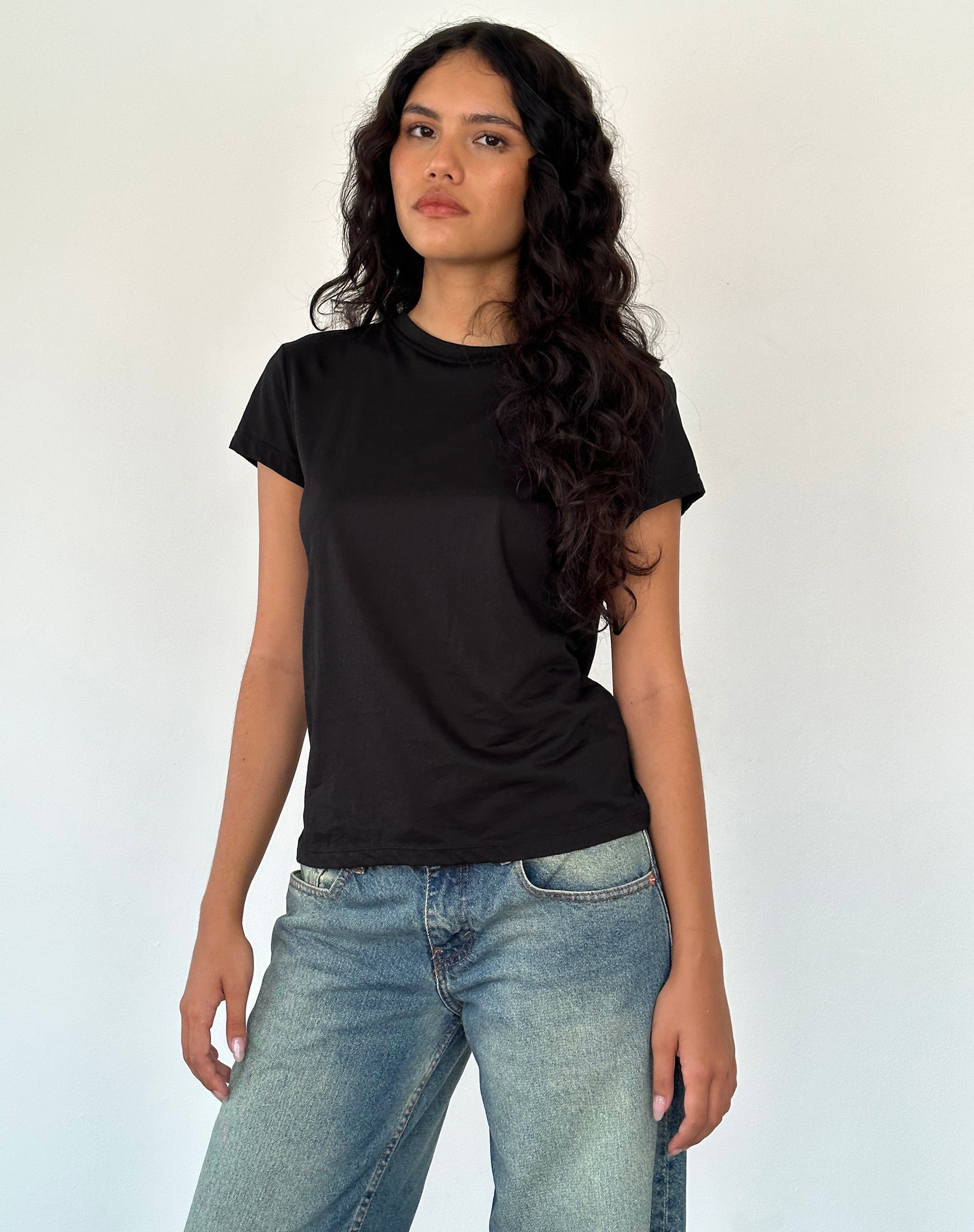 Afbeelding van Clio Baggy Tee in Zwart Tissue Jersey