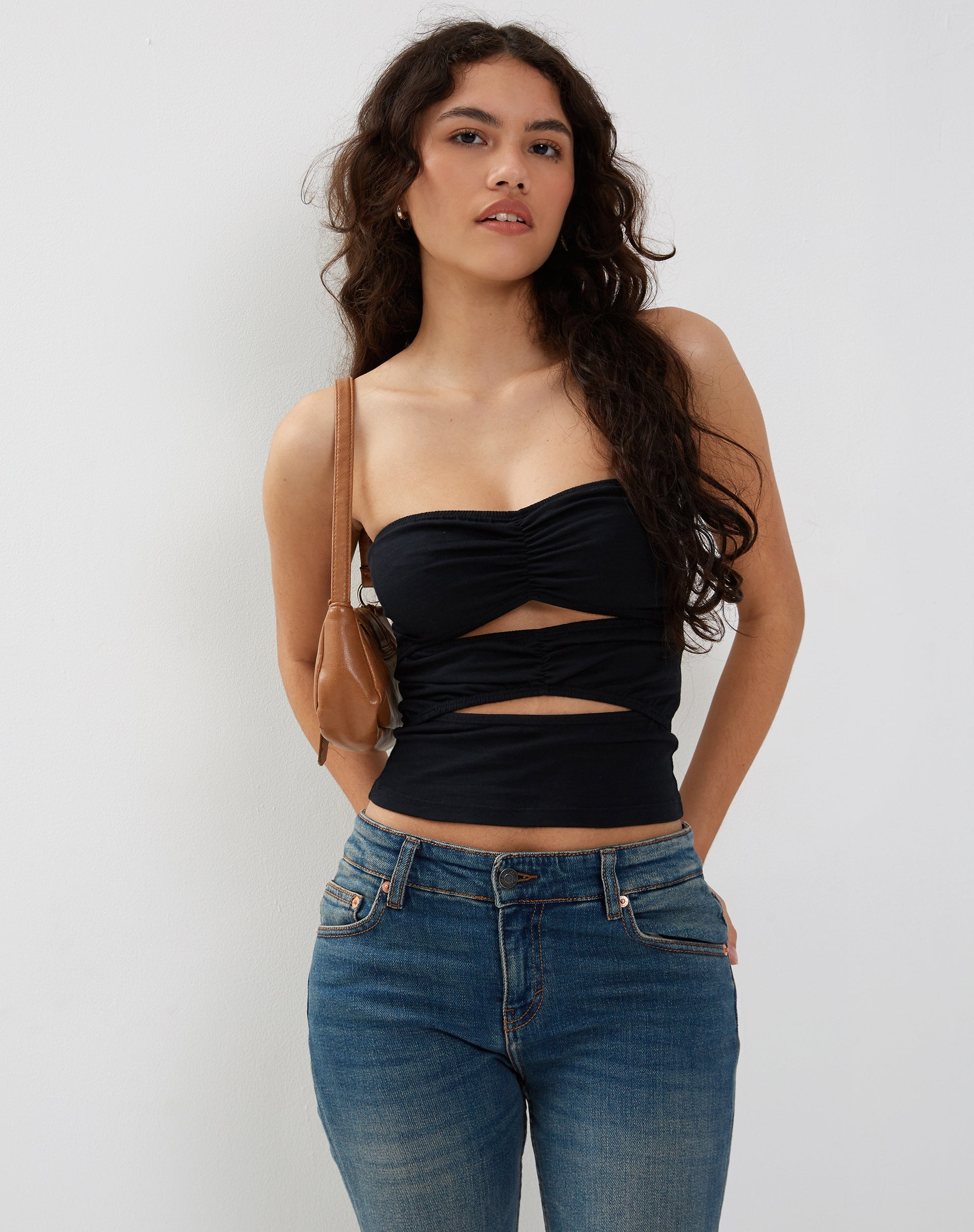 Afbeelding van Dayu Bandeau Crop Top in Zwart