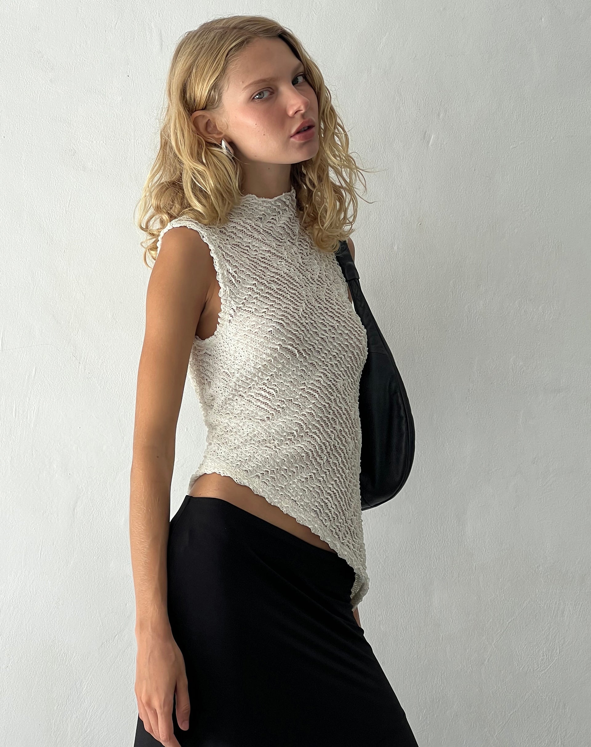 Afbeelding van Ember Top zonder mouwen in Textured Ivory