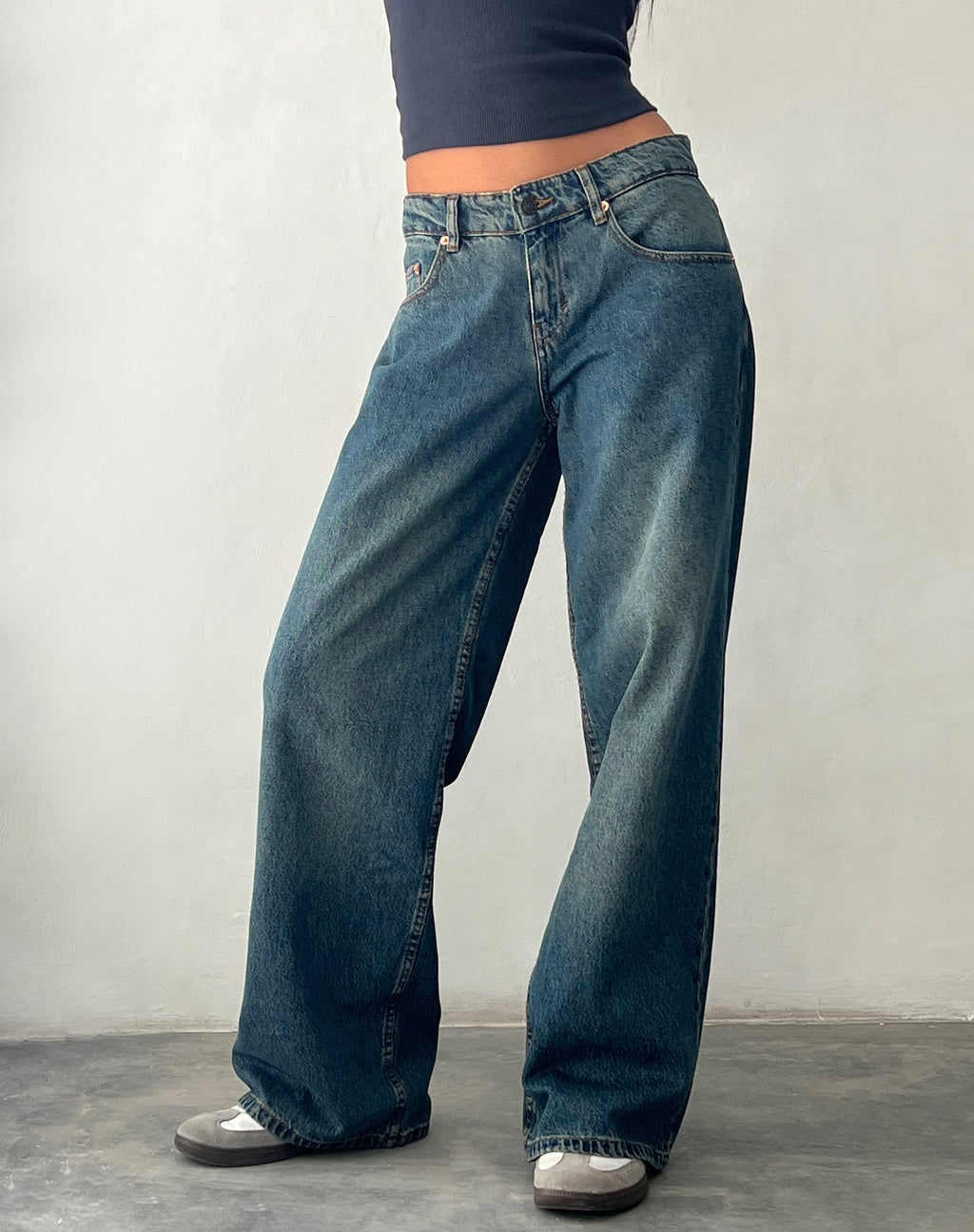 Roomy Extra Wide Low Rise Jeans in Bruin Blauw Acid
