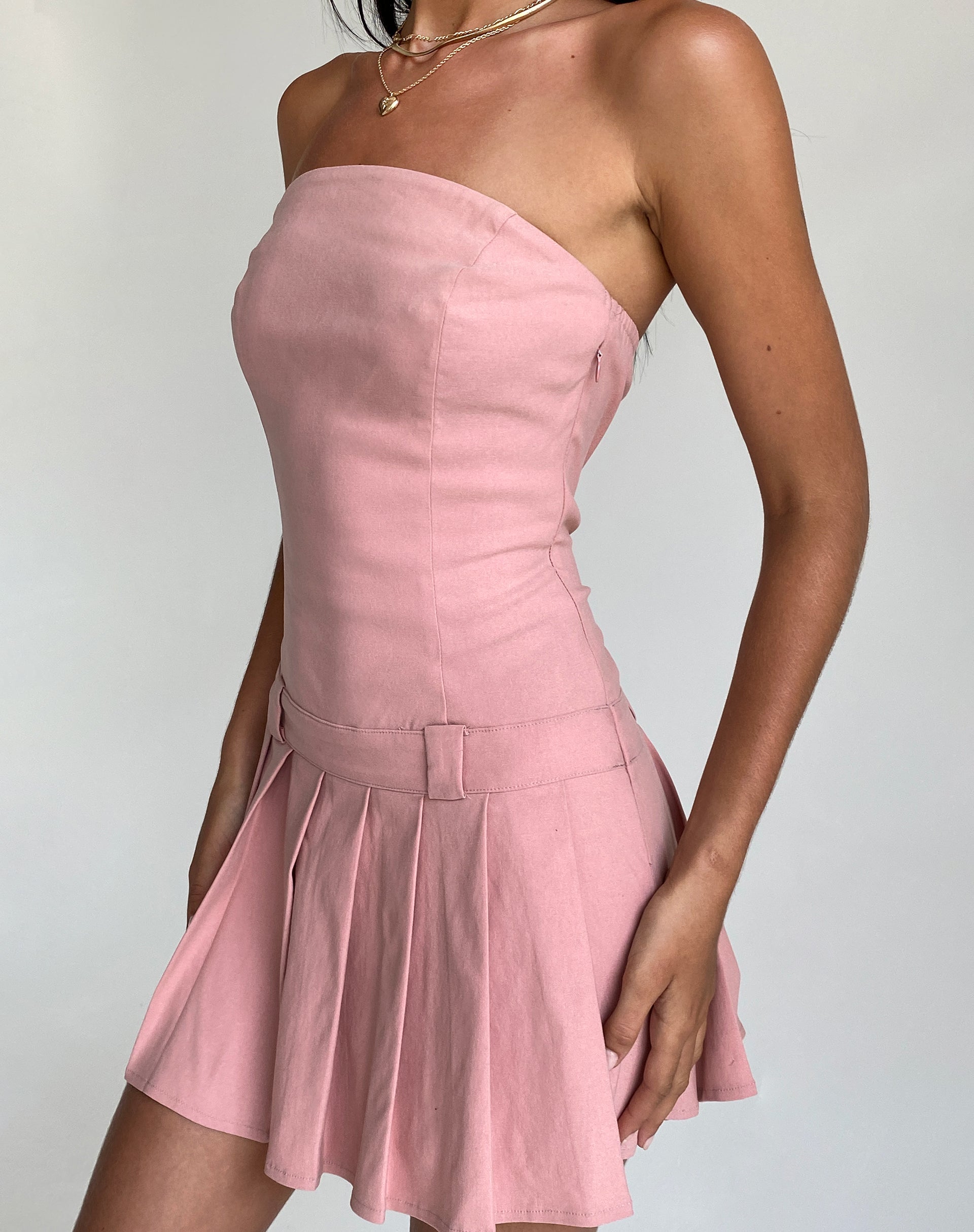 Afbeelding van Payoda Bandeau Mini Dress in Roze