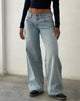 Afbeelding van Roomy Extra Wide Low Rise Jeans in Extreme Light Blue Wash