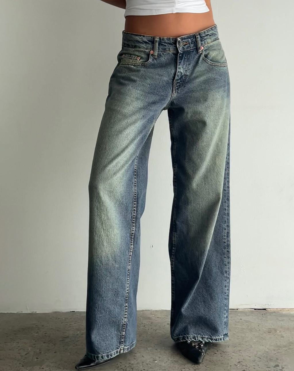 Extra wijde jeans met lage taille in extreem blauwgroen