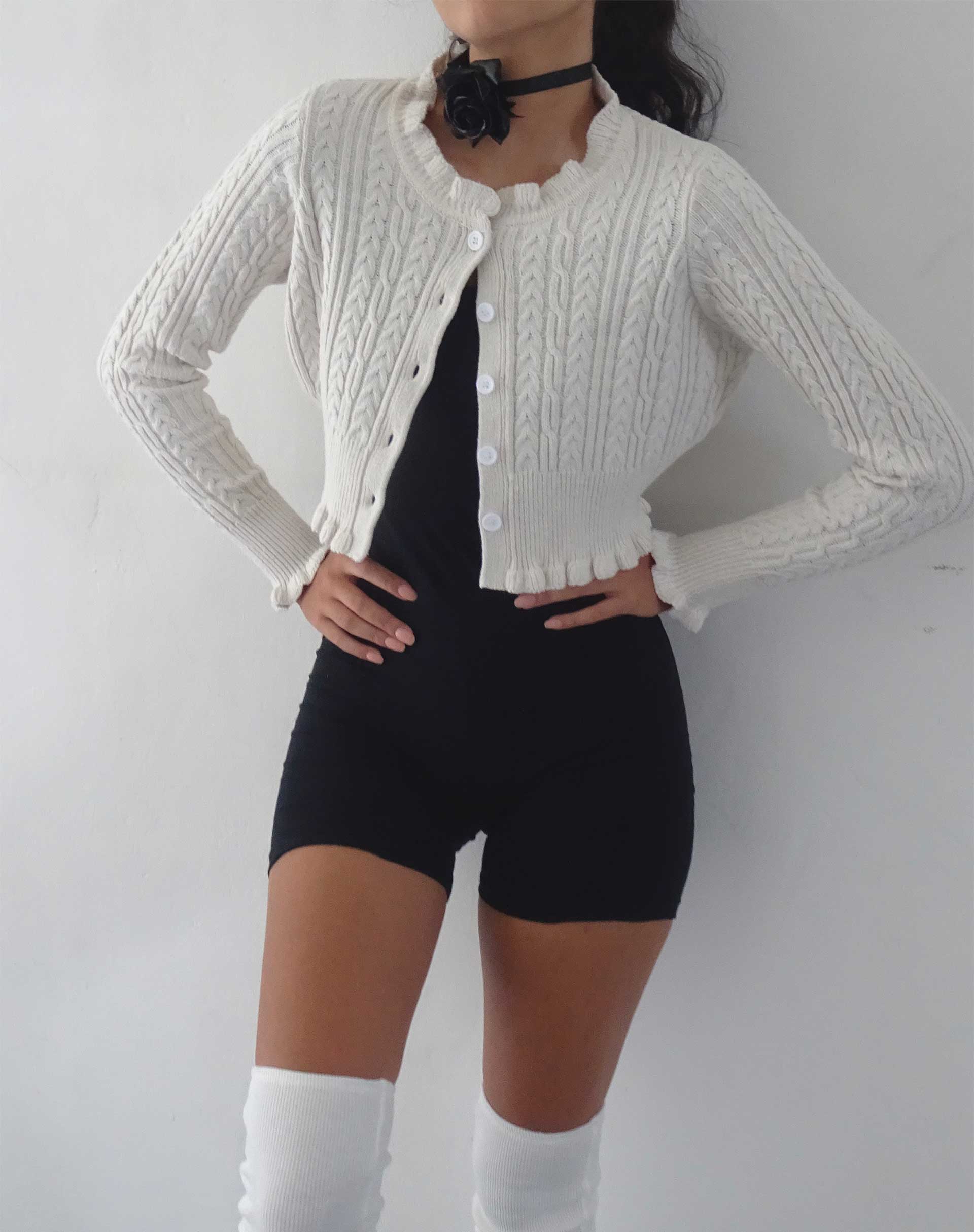 Afbeelding van Yasona Button Up Cardi in Ivory