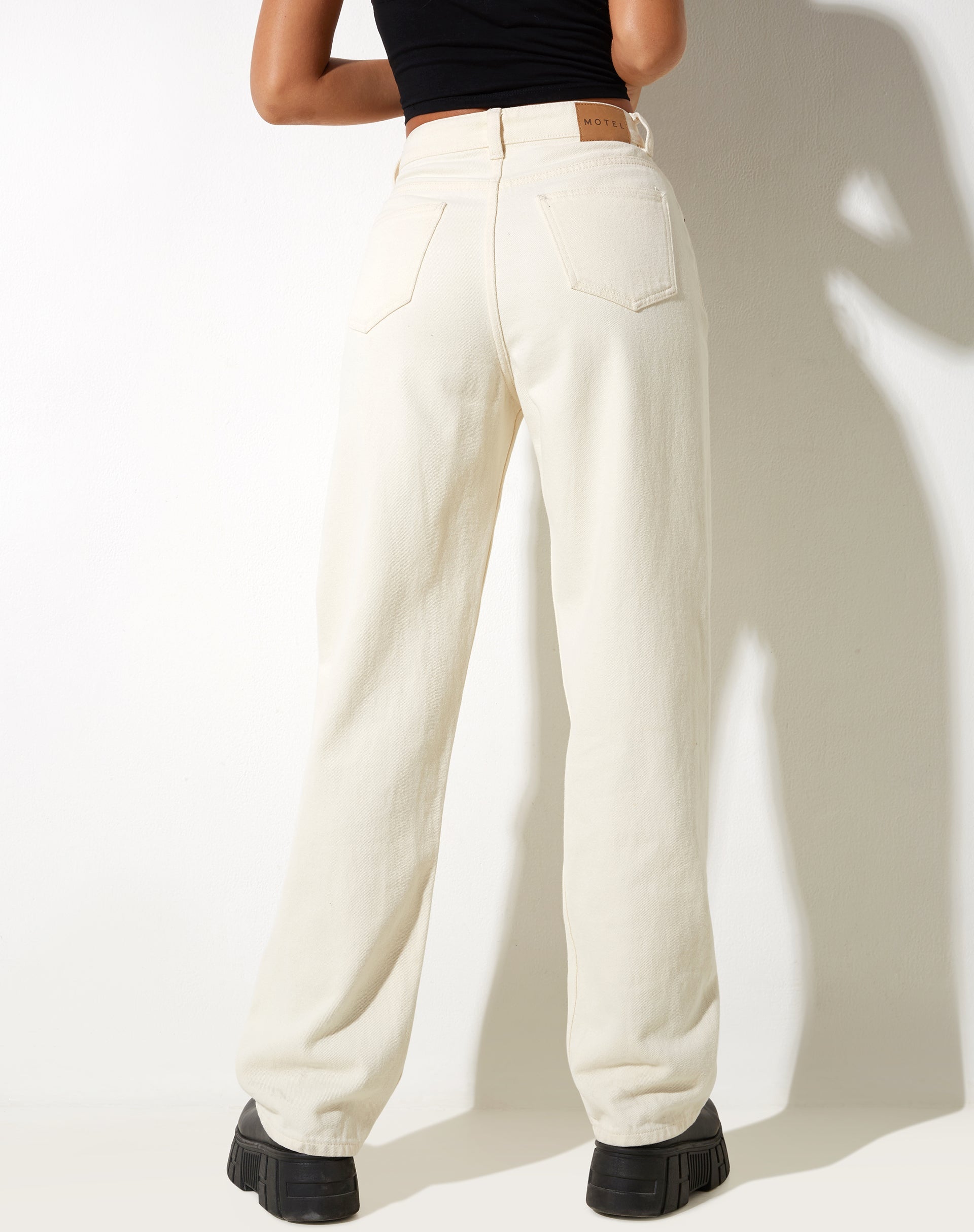 afbeelding van Parallel Jeans in Buttermilk