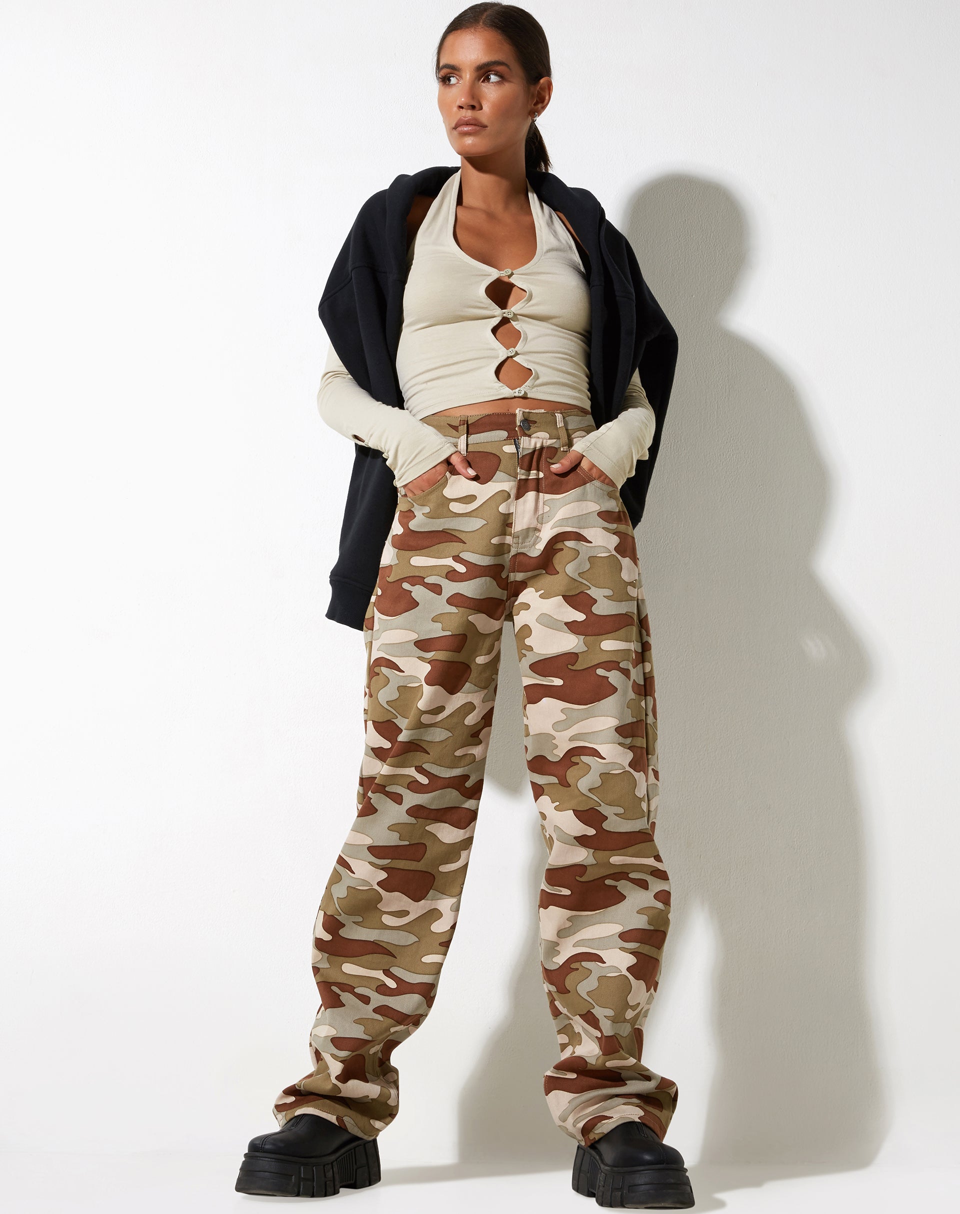 afbeelding van Parallel Jeans in Camo