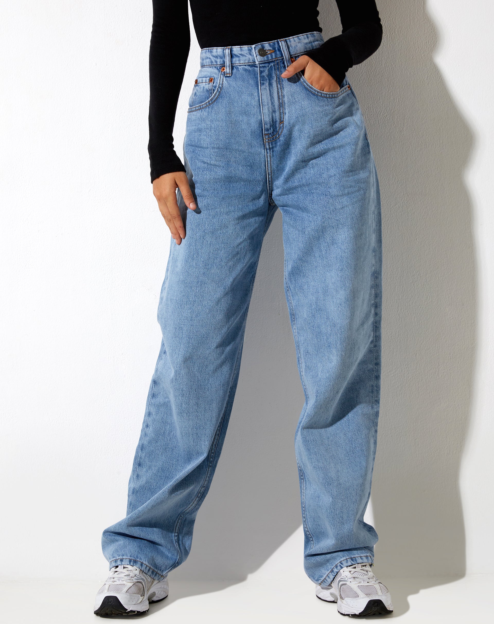 Afbeelding van Parallel Jeans in Tonal Light Wash Blue