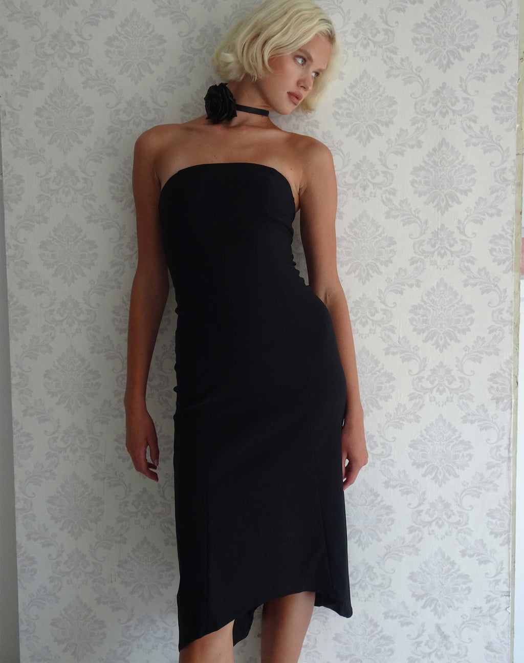 Robe bandeau mi-longue Bellini en noir