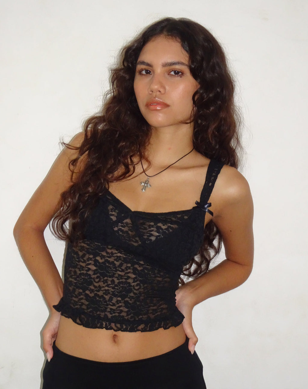 Haut corset non doublé Brietta en dentelle rose noire