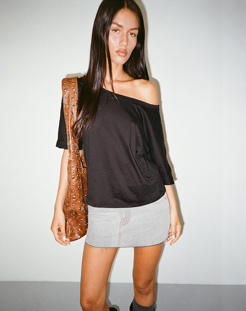 Image of Daman Off-The-Shoulder Basic Top in Black