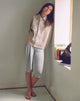 Immagine dei pantaloni capri Effy con lacci laterali in cupro grigio melange