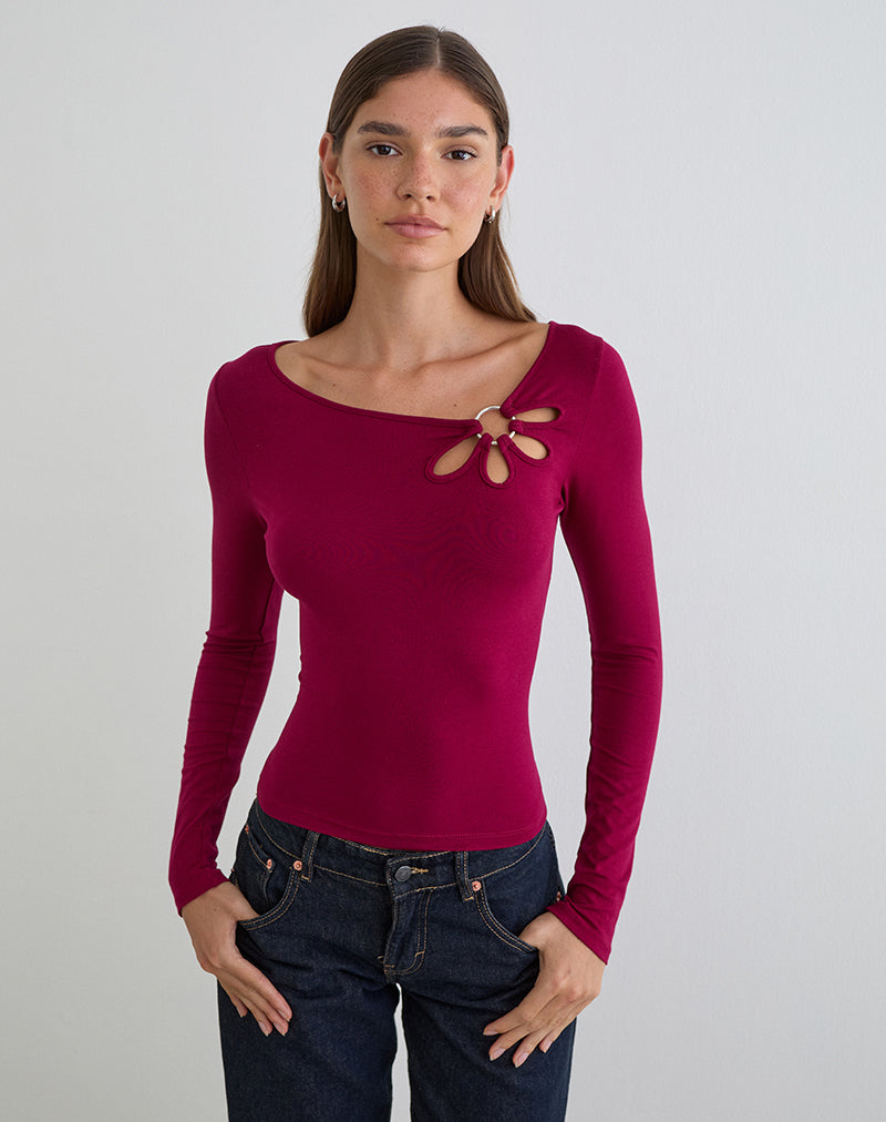 Donela Long Sleeve Top with Flower Ring in Burgundy