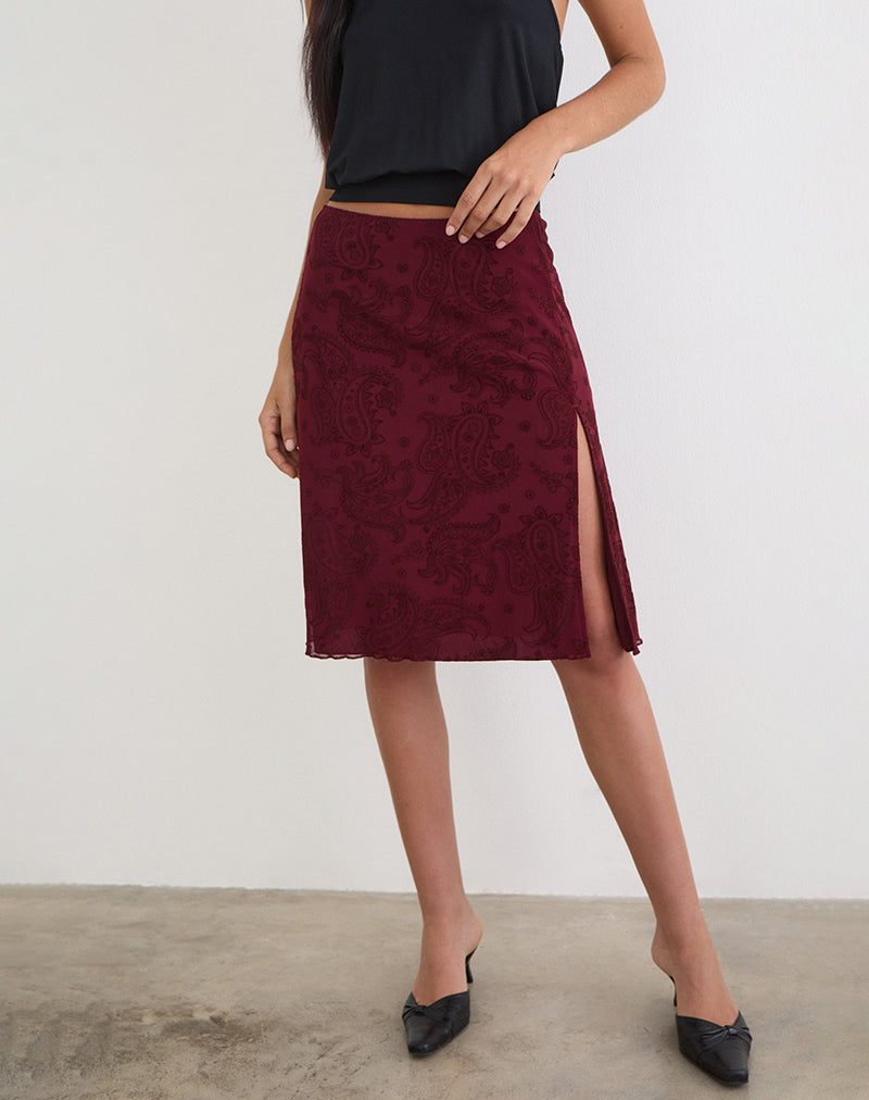 Elif Midirock aus Flock Compact Paisley in Weinrot