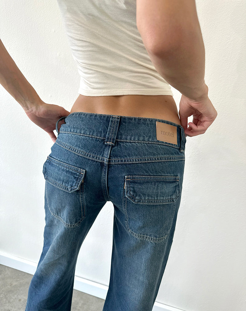 Afbeelding van Low Rise Relaxed Cargo Jeans in Mid Blue Tint