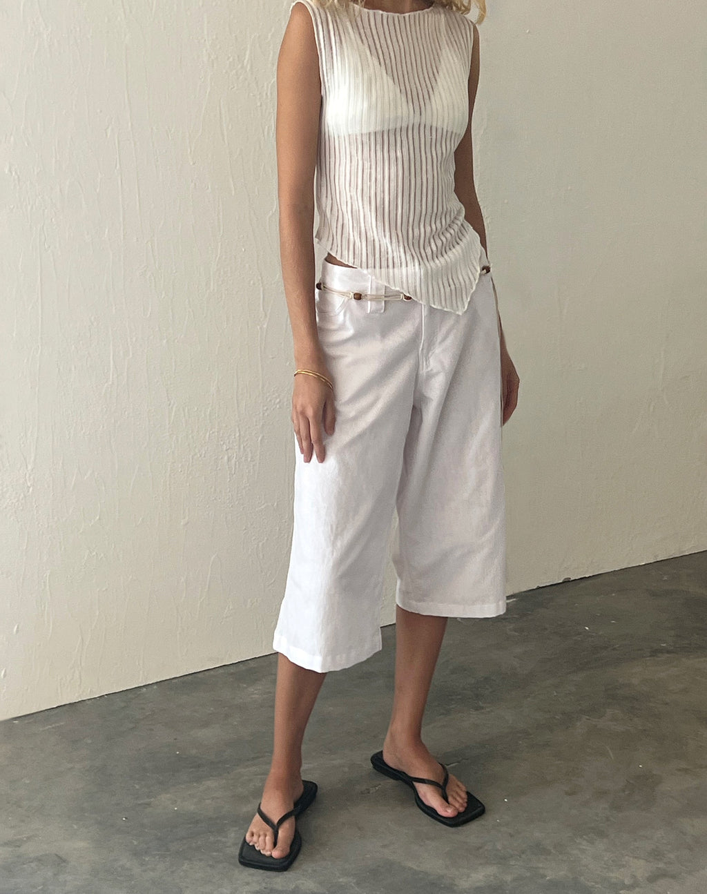 Saomy Longline Shorts in White