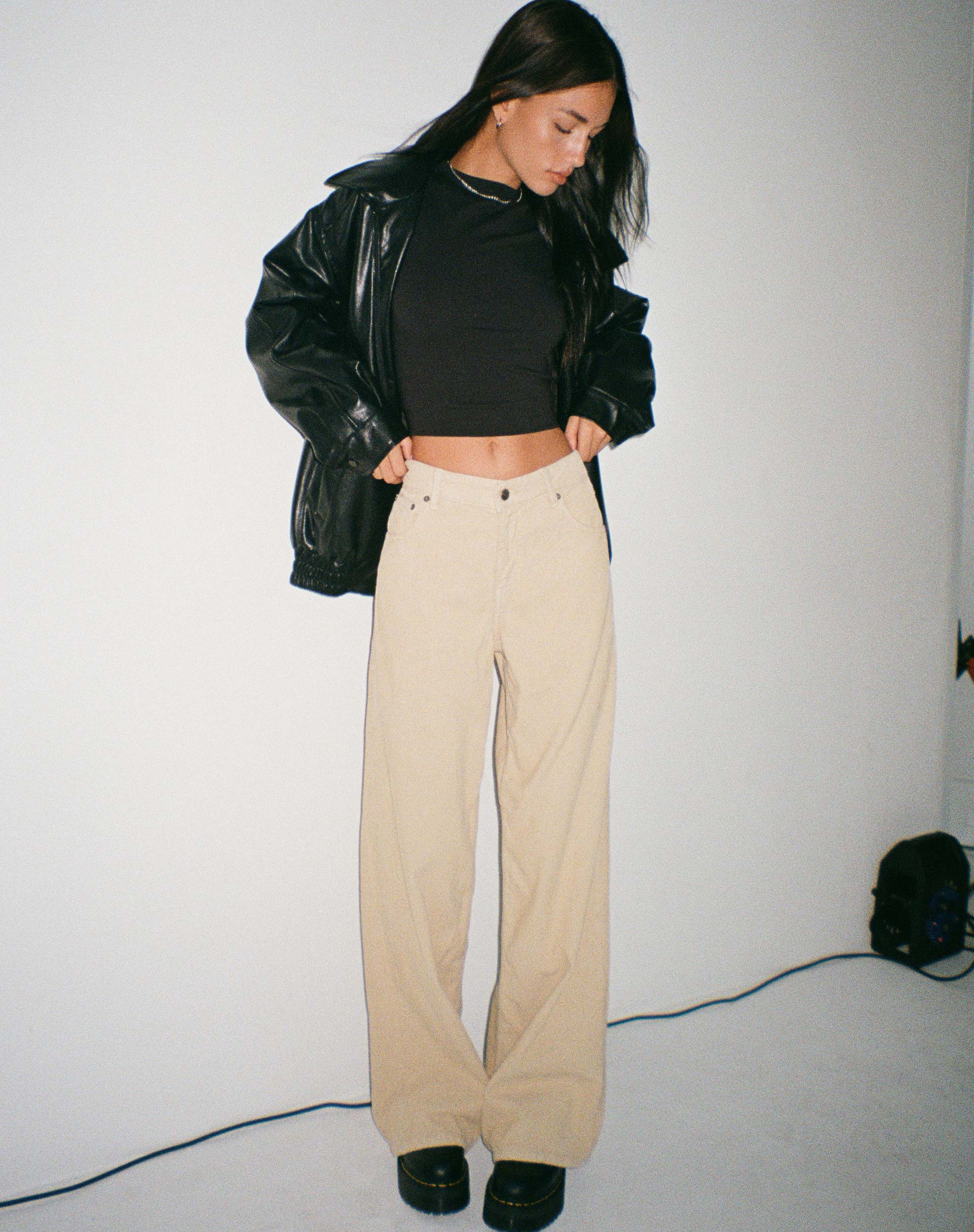 Image of Roomy Extra Wide Jeans in Cord Light Tan