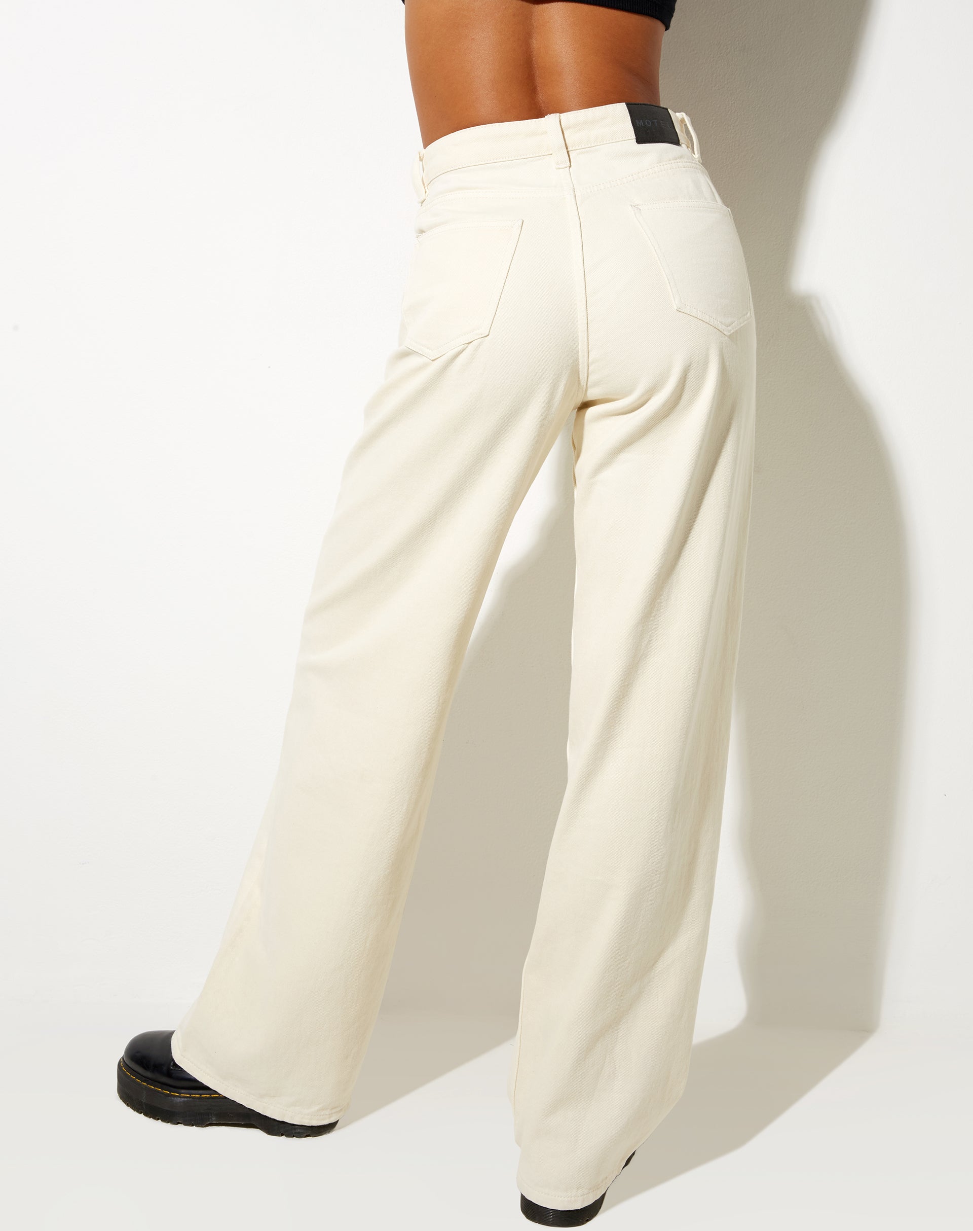 Bild von Extra Wide Jeans in Off White