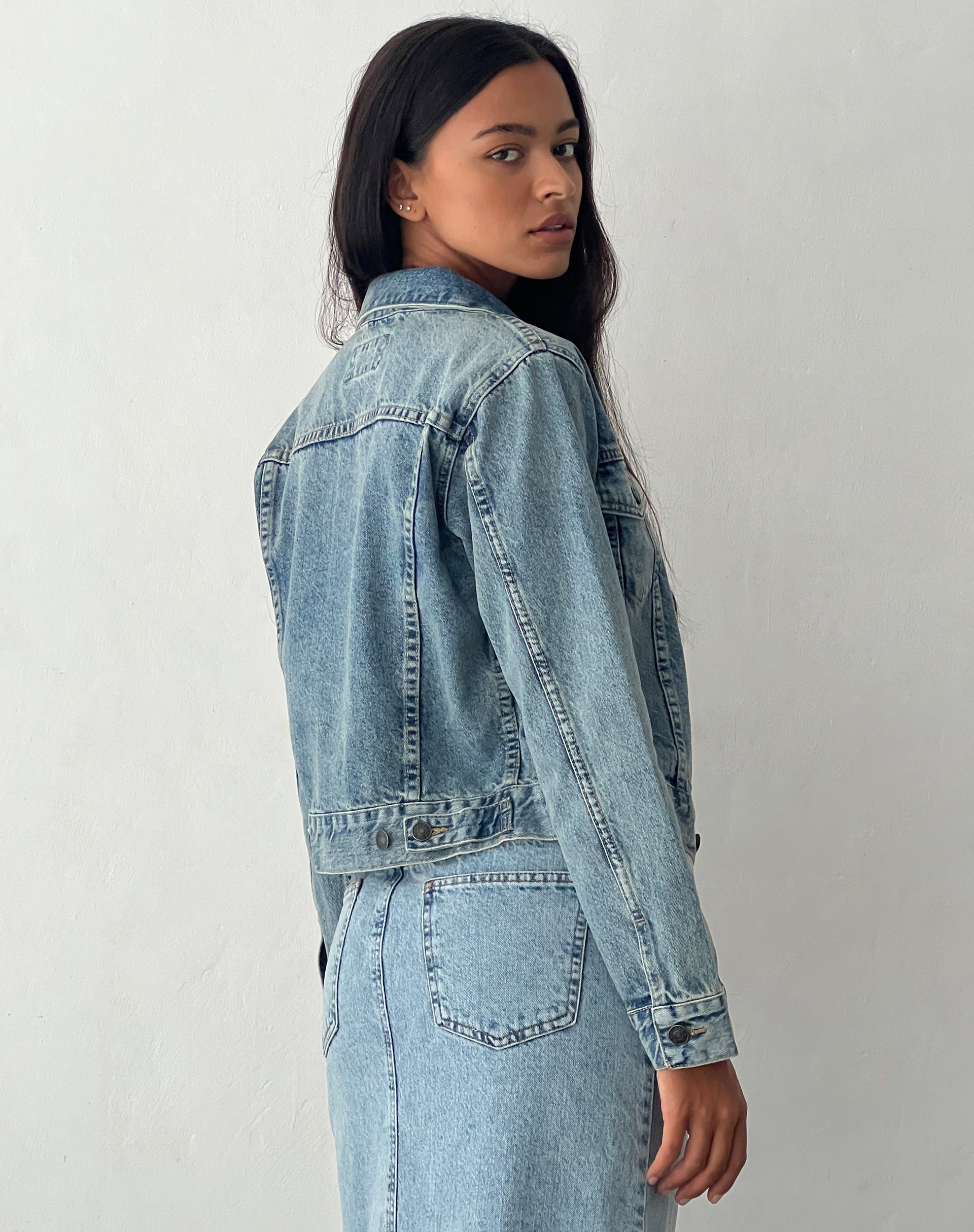 Fitted denim hotsell jacket women