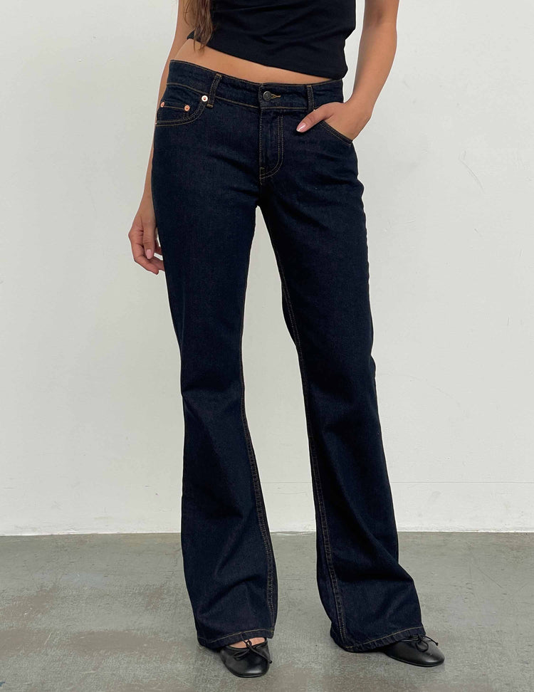 FLARE JEANS