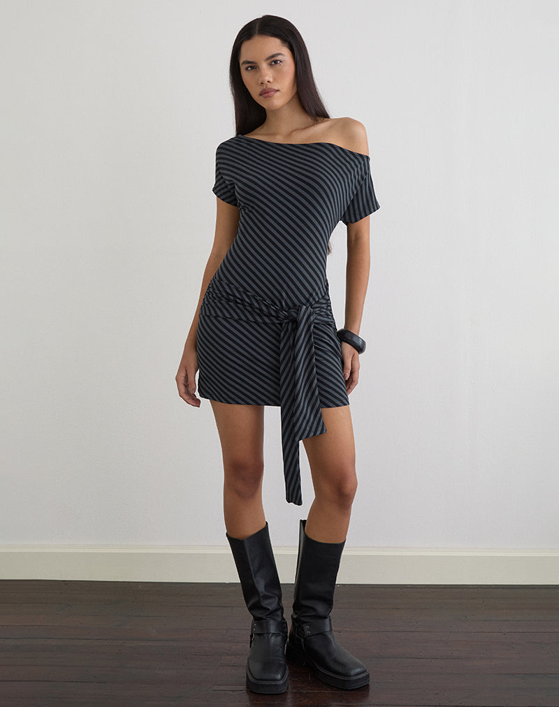 Imagen del minivestido Genya con rayas oblicuas Ocean Storm