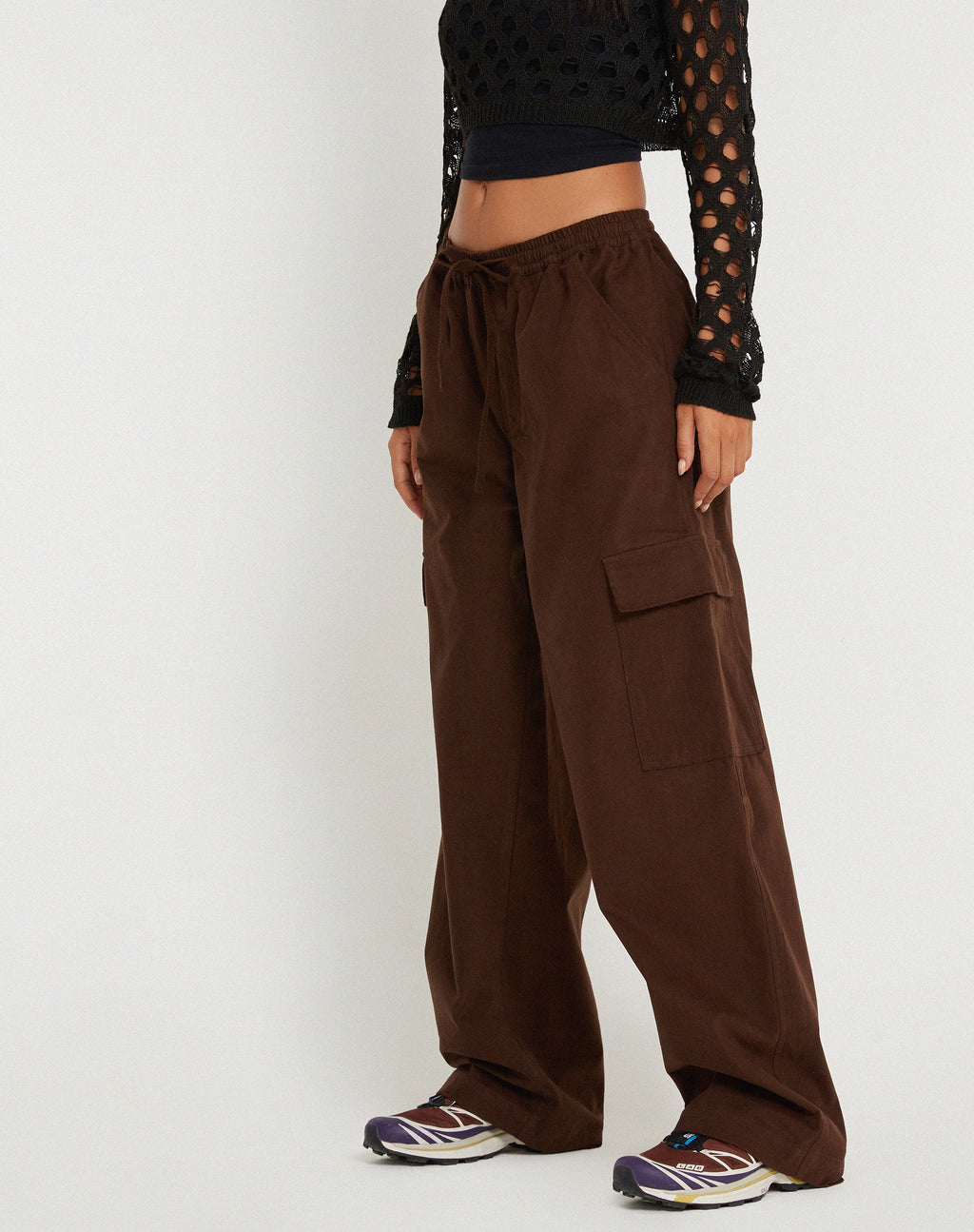 Pantalon cargo à jambe large Geona en marron